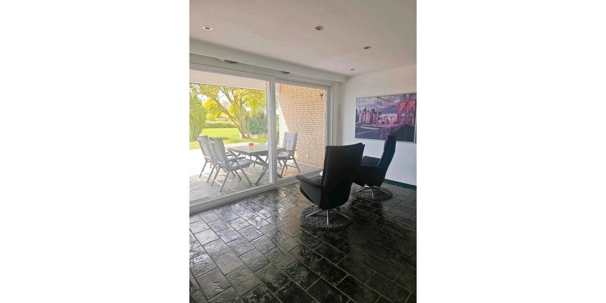 Einfamilienhaus Jüchen - 5 Zimmer, 200 m&sup2;, 3.900&euro; | Angebot:26248497