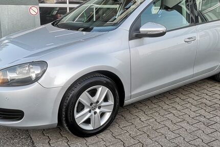 VW Golf 184.000 km 5.950 € Ofterdingen 72131