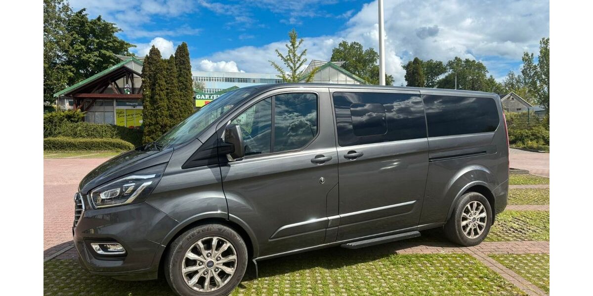 Ford Tourneo Custom 128.000 km 27.350 &euro; Chemnitz 09127