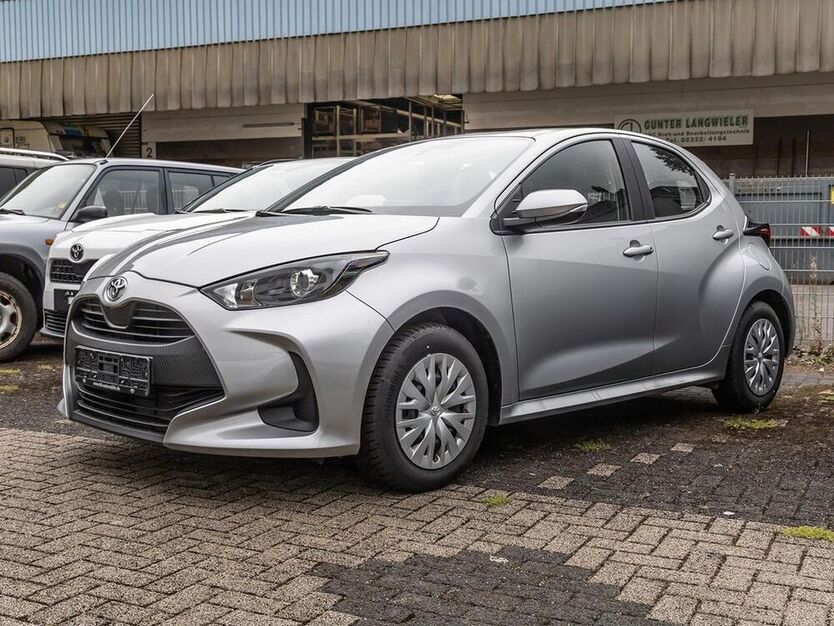 Yaris
