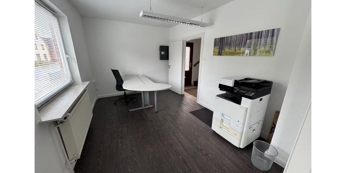 Bürohaus 6 Räume ca. 100 m2 zimmer