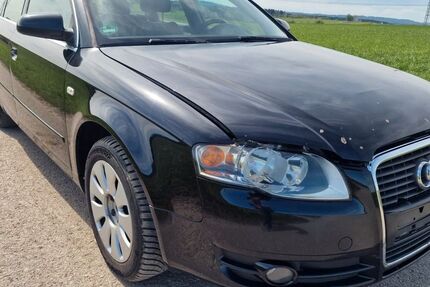 Audi A4 267.000 km 2.950 &euro; Eberfing 82390