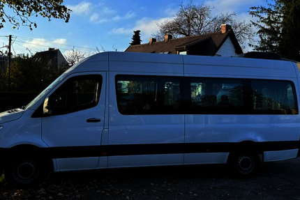 Mercedes-Benz Sprinter 350.000 km 35.900 &euro; München 81243
