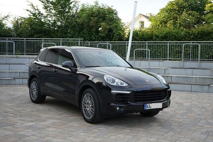 Porsche Cayenne 95.000 km 37.800 € Gondelsheim 75053