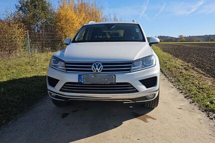 VW Touareg 224.000 km 17.800 &euro; Schwarzach 94374