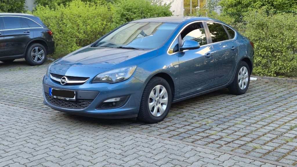 Opel Astra 214.000 km 4.590 &euro; Erfurt 99085