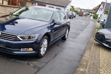VW Passat 86.300 km 14.990 € Stammheim 97509