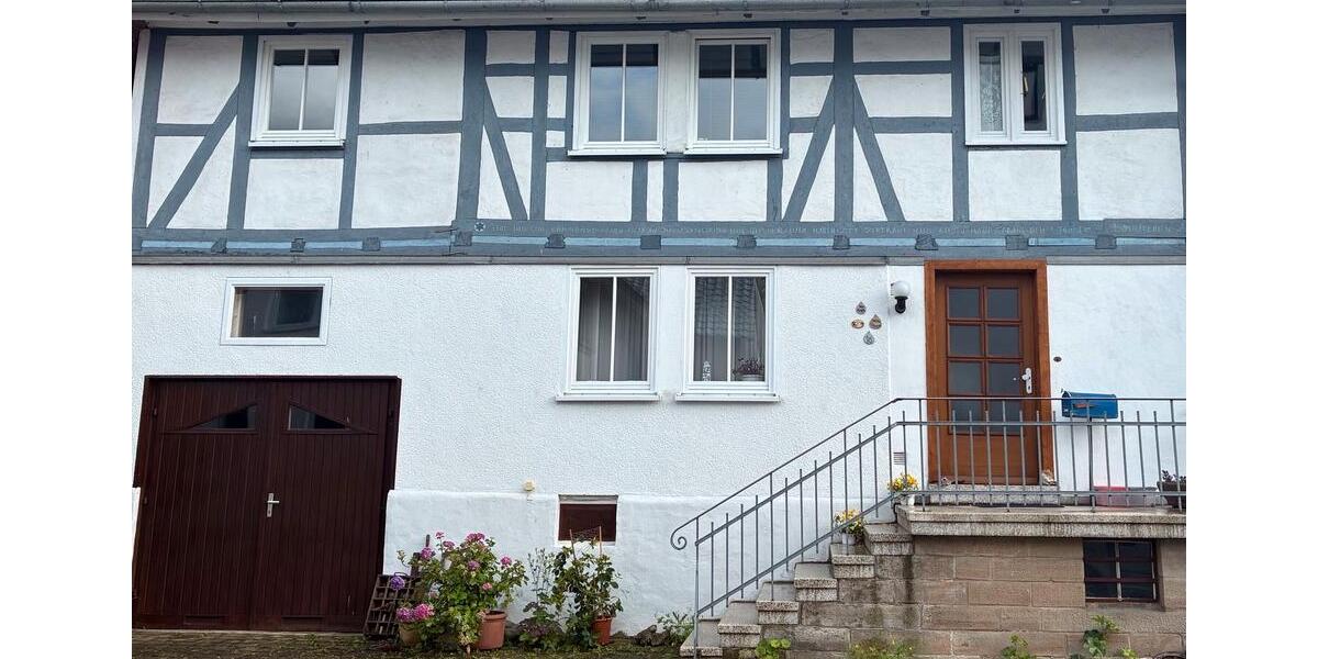 Einfamilienhaus Schauenburg - 8 Zimmer, 215 m&sup2;, 240.000&euro; | Angebot:26857814