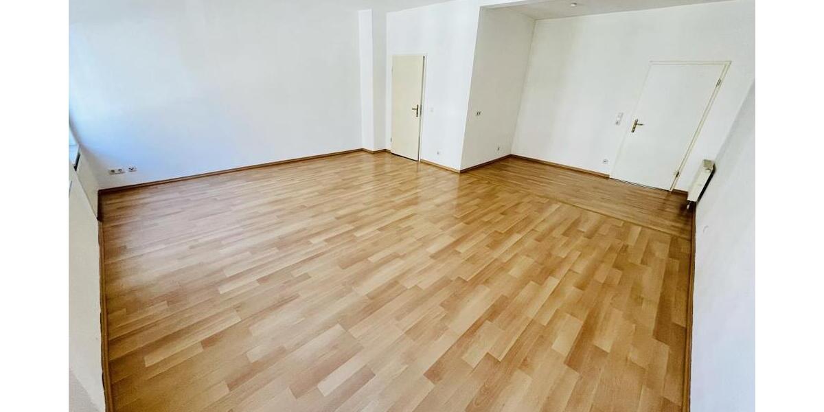 Wohnen in Gera Untermhaus! 3 Raum Wohnung mit Balkon (Südseite) und großen Wohnzimmer! - Etagenwohnung Gera Untermhaus | Angebot:26376571