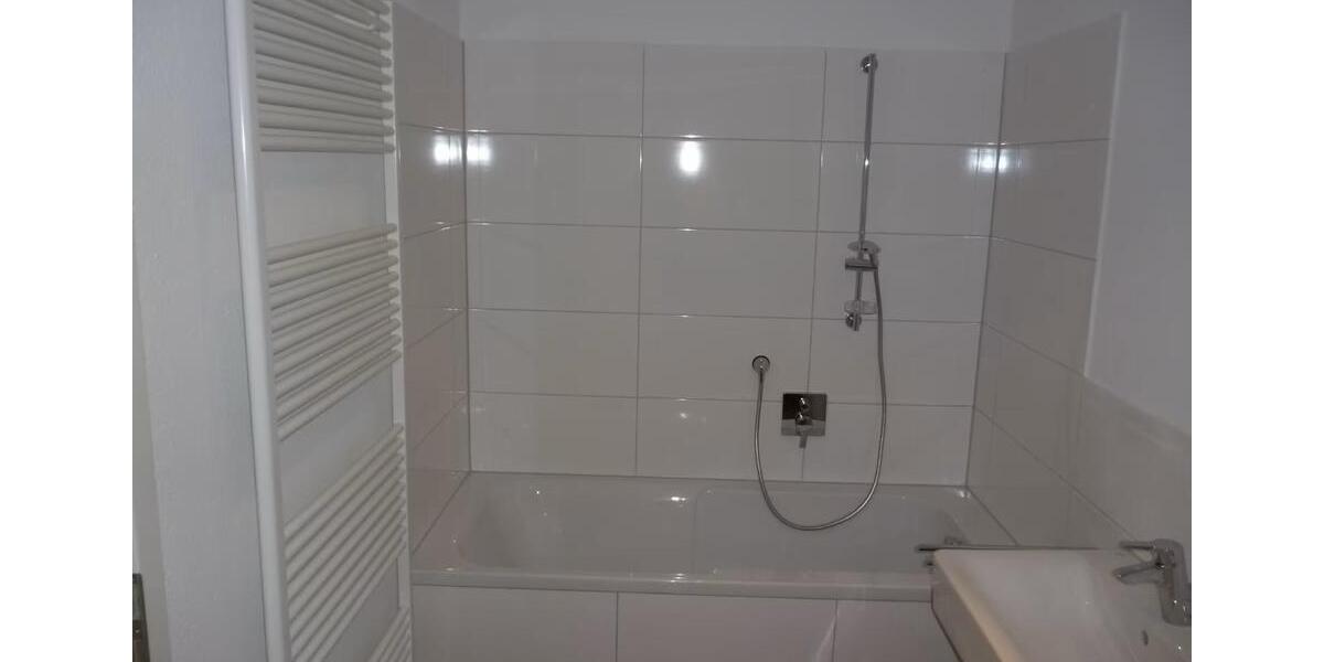 Erdgeschoßwohnung Würzburg Heuchelhof - 2 Zimmer, 70 m&sup2;, 429.000&euro; | Angebot:26395606
