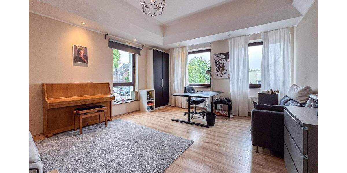 Etagenwohnung Werl Holtum - 4 Zimmer, 238 m&sup2;, 349.000&euro; | Angebot:24516953