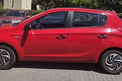 Hyundai i20 214.227 km 1.800 &euro; Worms 67549