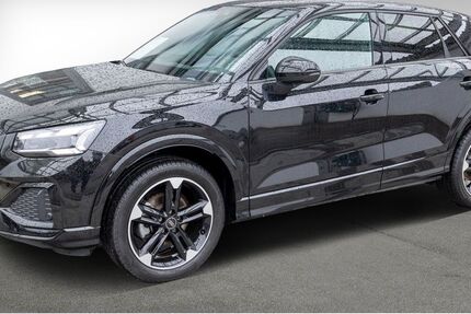 Audi Q2 9.980 km 31.880 &euro; Rosenheim 83022