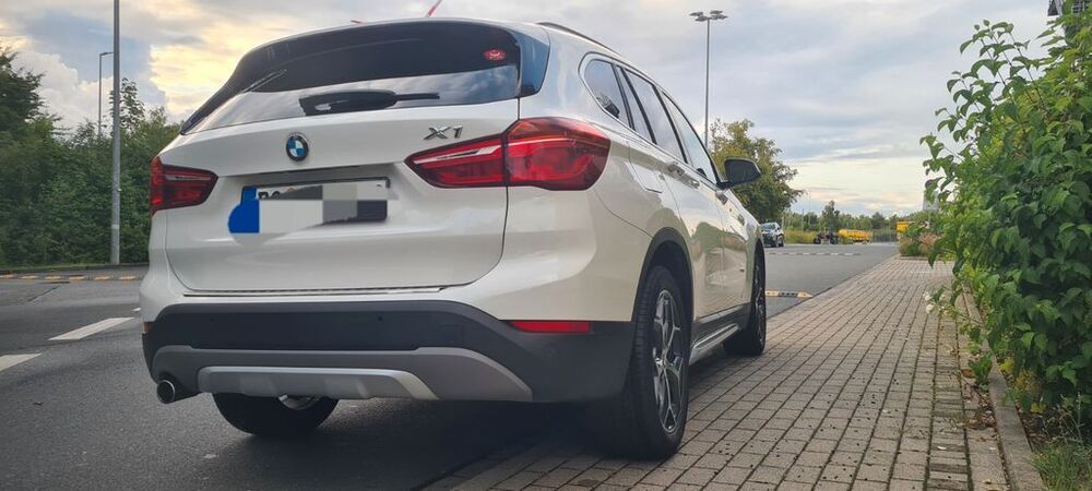 X1