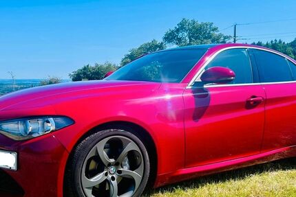 Alfa Romeo Giulia 128.713 km 15.695 &euro; Reutlingen 72766