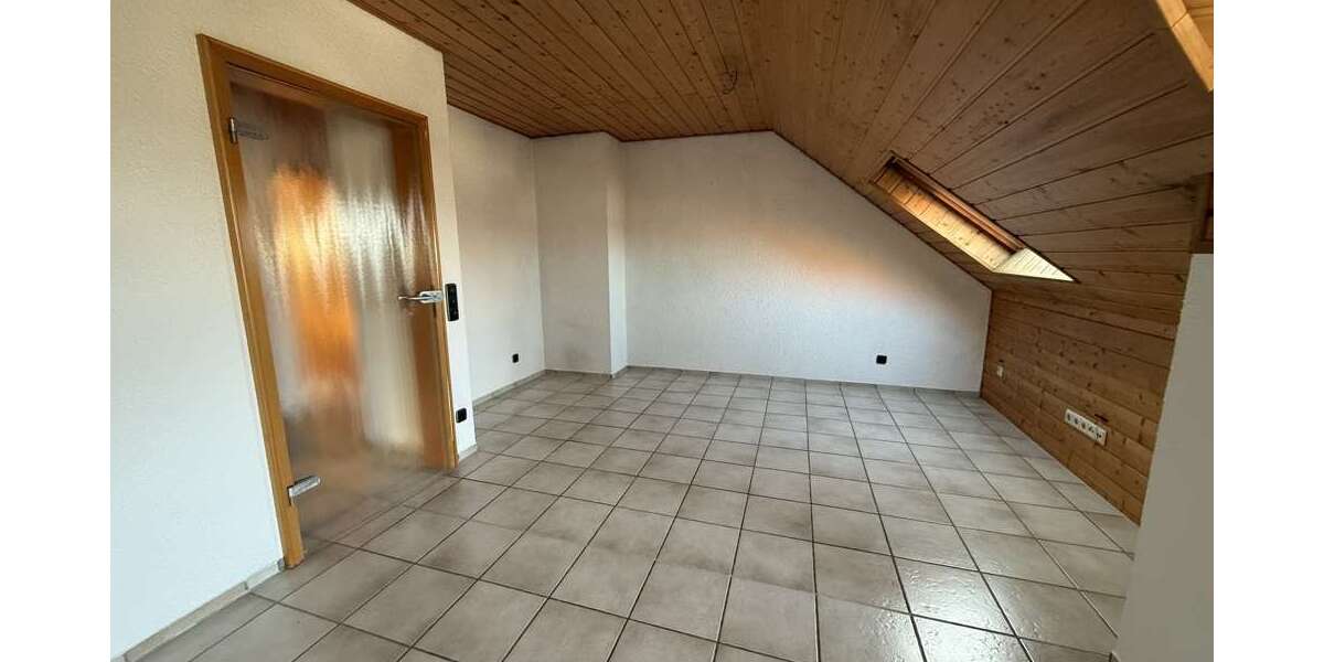Etagenwohnung Rülzheim - 3 Zimmer, 84 m&sup2;, 209.000&euro; | Angebot:25738562