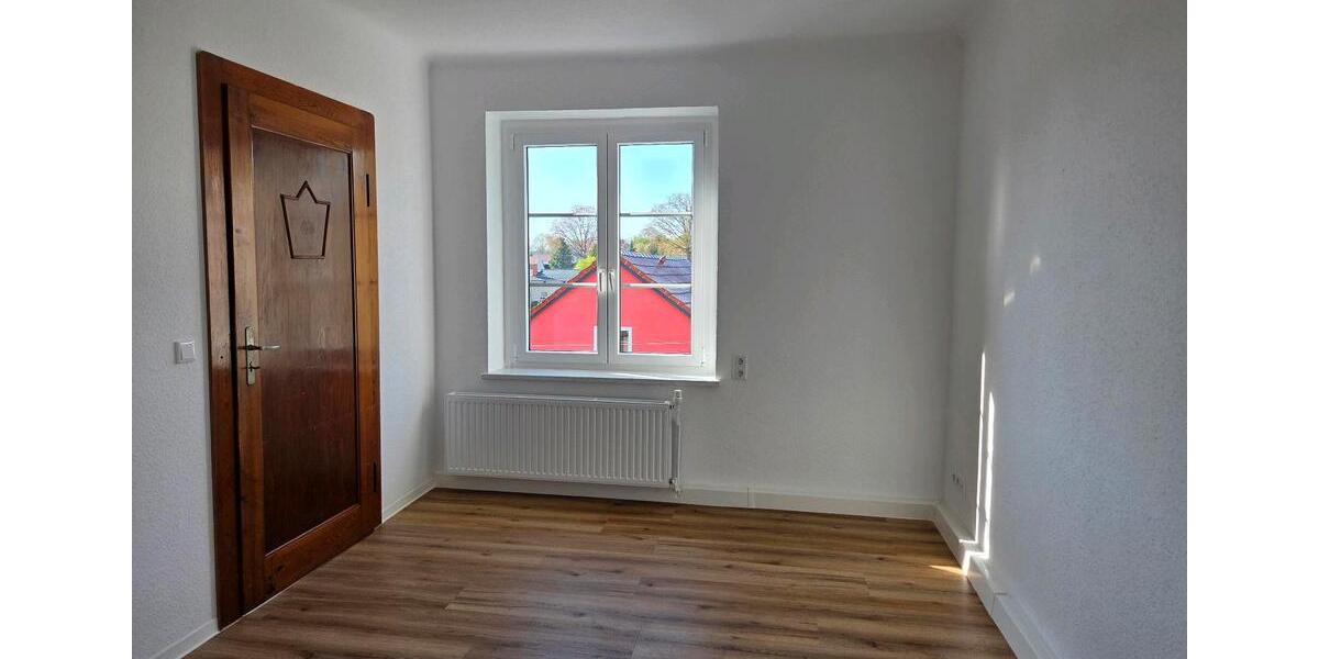 Etagenwohnung Großröhrsdorf - 3 Zimmer, 72 m&sup2;, 550&euro; | Angebot:26487204
