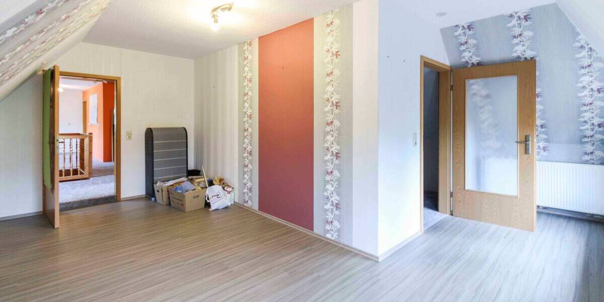 Einfamilienhaus Süderholz Behnkenhagen - 8 Zimmer, 275.000&euro; | Angebot:26790878