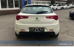 Alfa Romeo Giulietta 1.4 TB Turismo Aut.*BT*SHZ*Leder*Xenon 200.000 km 5.990 &euro; Berlin 13187