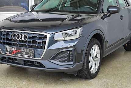 Audi Q2 50.300 km 17.969 € Oberlungwitz 09353