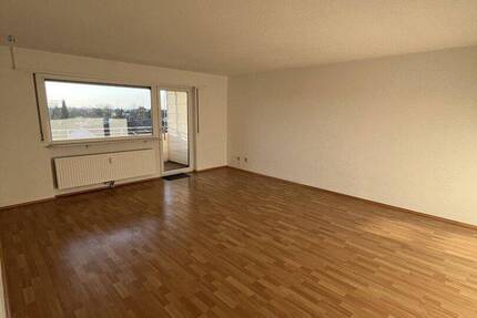 Wohnung Schwetzingen - 3 Zimmer, 89 m&sup2;, 1.130&euro; | Angebot:26908888
