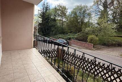 Wohnung Annweiler - 3 Zimmer, 65 m&sup2;, 800&euro; | Angebot:26274534