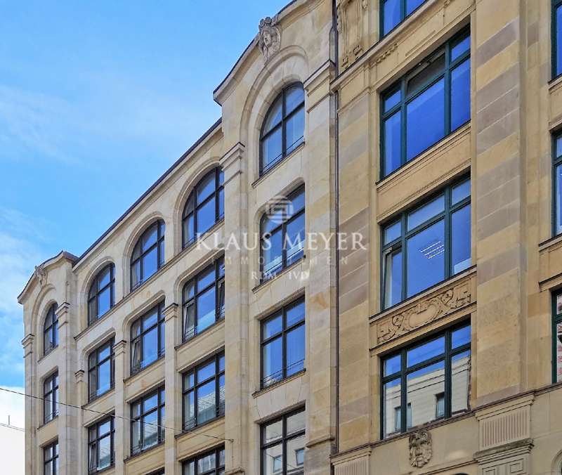 Büro in Hamburg 7.348 € 334 m²