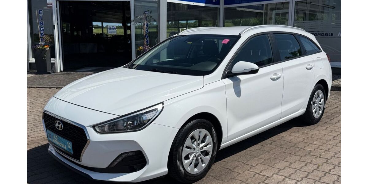Hyundai i30 99.766 km 12.490 &euro; Niedergebra 99759