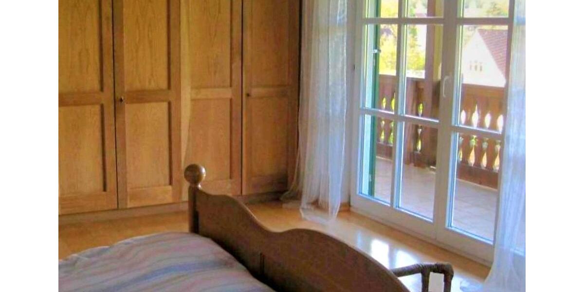 Einfamilienhaus Birkenfeld - 11 Zimmer, 350 m&sup2;, 849.000&euro; | Angebot:27145824