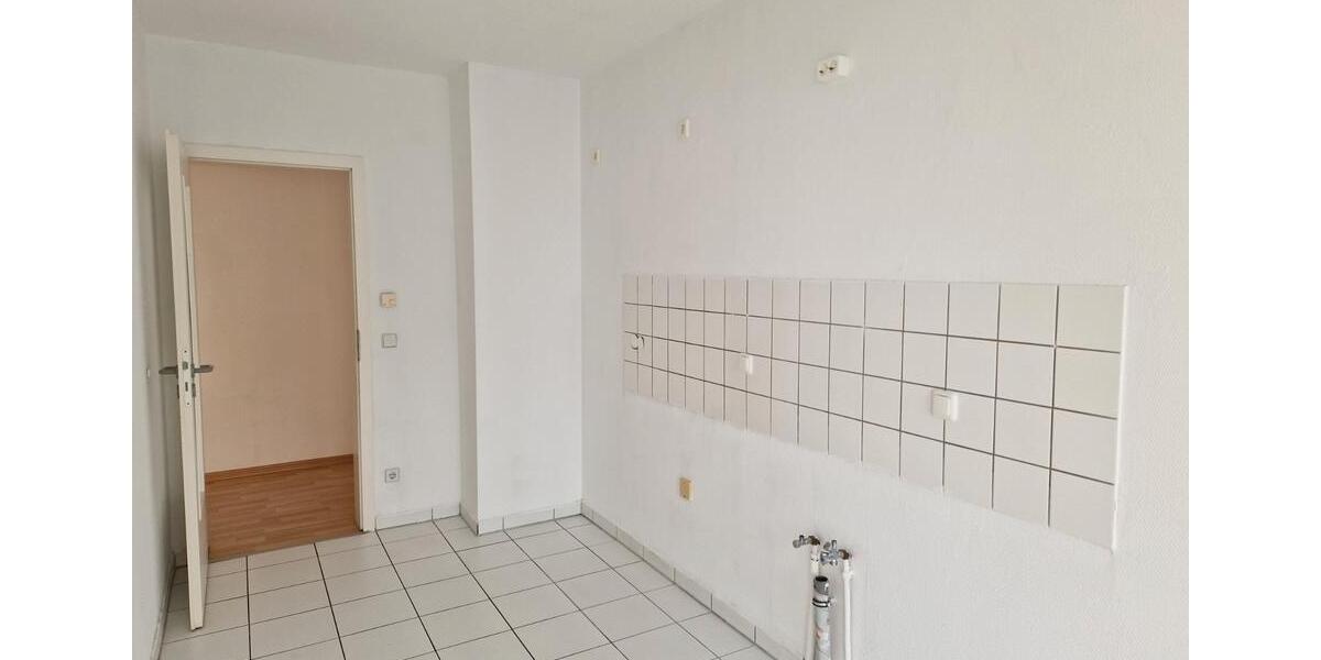 Etagenwohnung Magdeburg Brückfeld - 4 Zimmer, 83 m&sup2;, 166.000&euro; | Angebot:26374809
