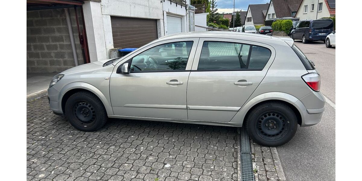 Opel Astra 60.000 km 3.900 &euro; Weissach 71287