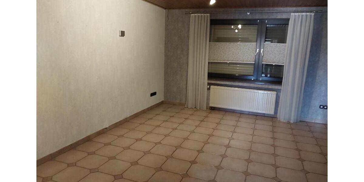 Doppelhaushälfte Schleiden - 3 Zimmer, 115 m&sup2;, 900&euro; | Angebot:26614749