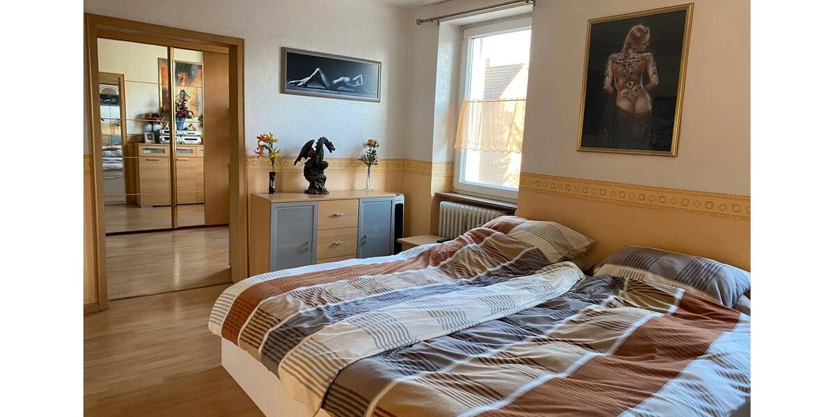 Mehrfamilienhaus, Wohnhaus Kirkel - 9 Zimmer, 189 m&sup2;, 319.000&euro; | Angebot:27249494