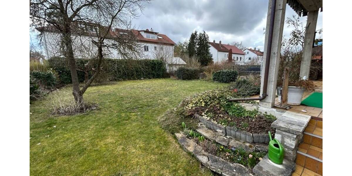 Doppelhaushälfte Erlangen Sebaldussiedlung - 8 Zimmer, 168 m&sup2;, 670.000&euro; | Angebot:26189083