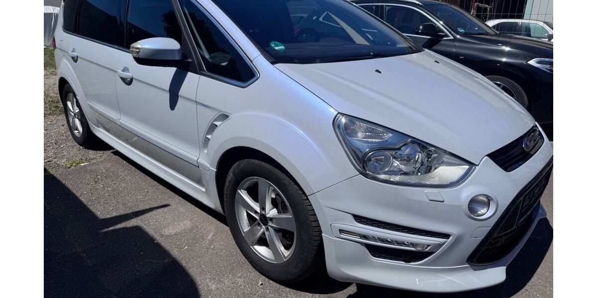 Ford S-Max 125.500 km 10.399 &euro; Reutlingen 72766