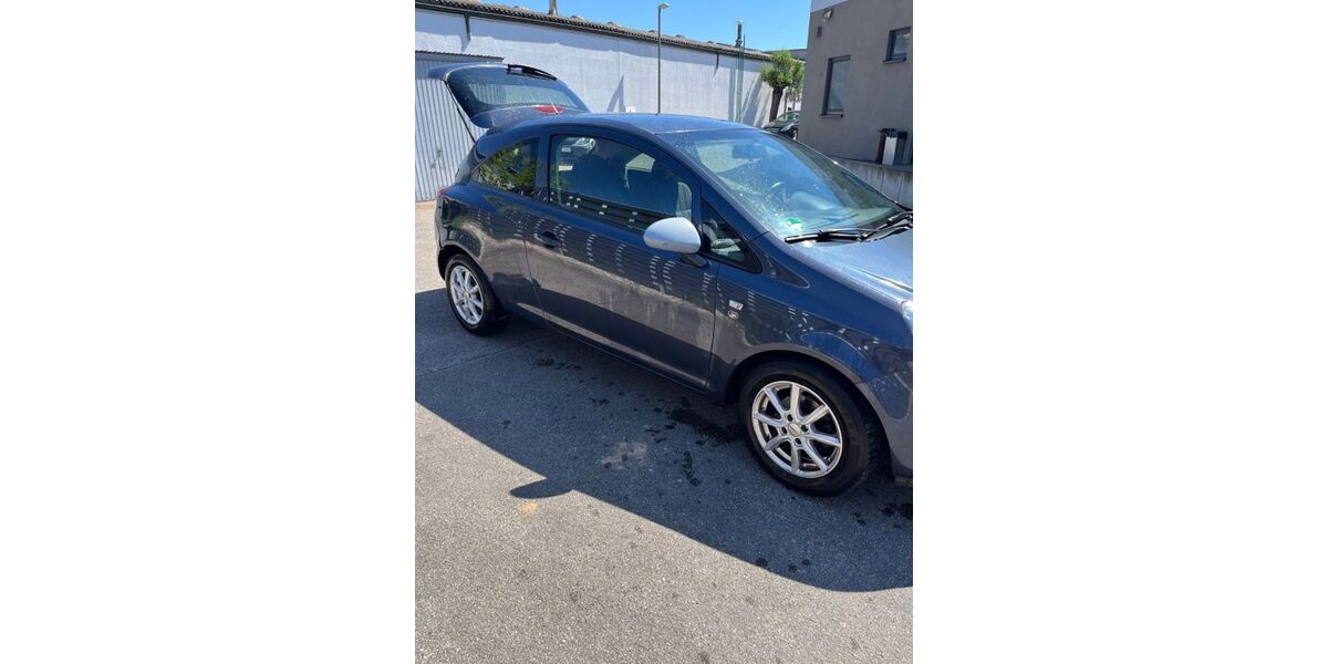 Opel Corsa 190.000 km 2.250 &euro; Waiblingen 71332