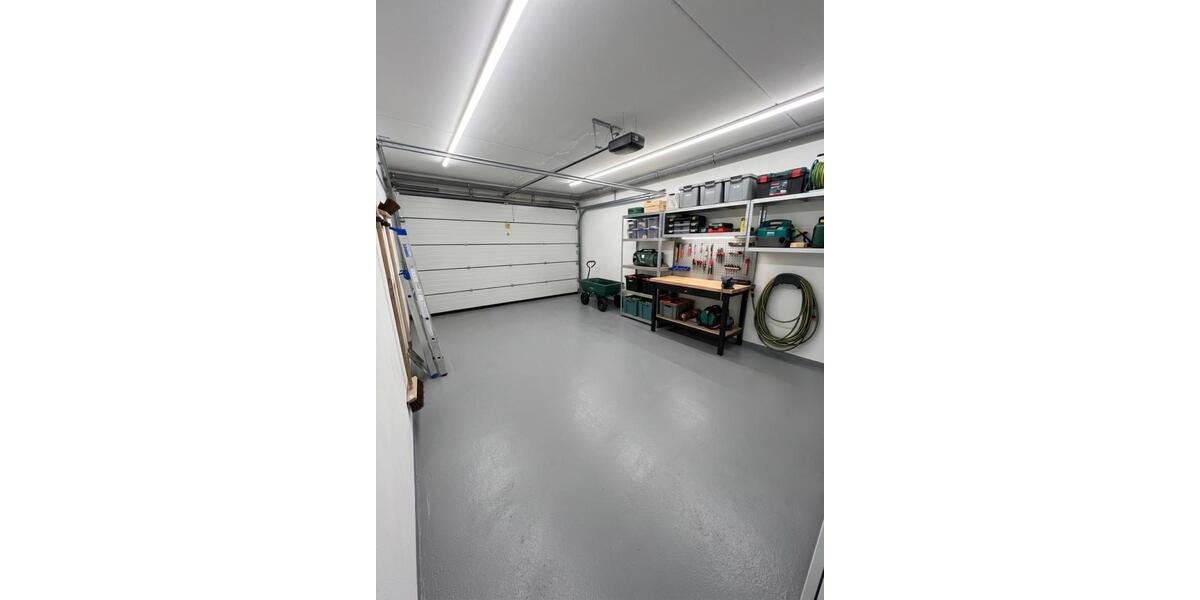 Einfamilienhaus Kassel Bad Wilhelmshöhe - 6.5 Zimmer, 283 m&sup2;, 2.830&euro; | Angebot:25423880