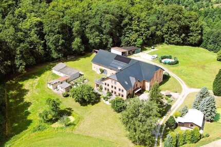 Haus zum Kaufen in Bosau 1.450.000 € 333 m²
