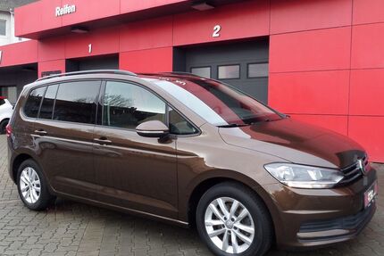 VW Touran 140.064 km 15.550 &euro; Ludwigshafen am Rhein 67059