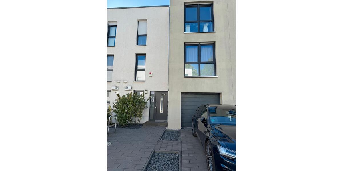 Reihenhaus Leipzig Nord - 5 Zimmer, 168 m&sup2;, 798.000&euro; | Angebot:26462398