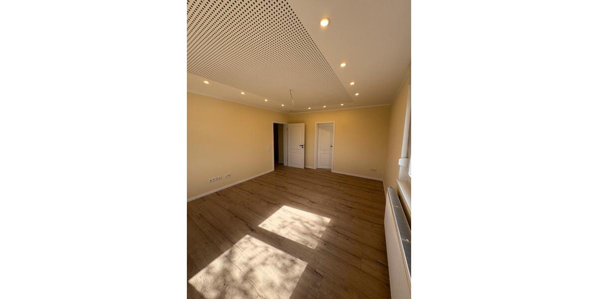 Etagenwohnung Großefehn - 5 Zimmer, 131 m&sup2;, 1.040&euro; | Angebot:26327304