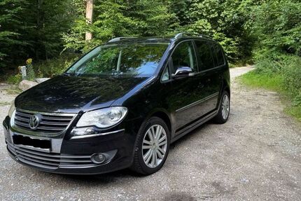 VW Touran 325.000 km 3.600 € Augustdorf 32832