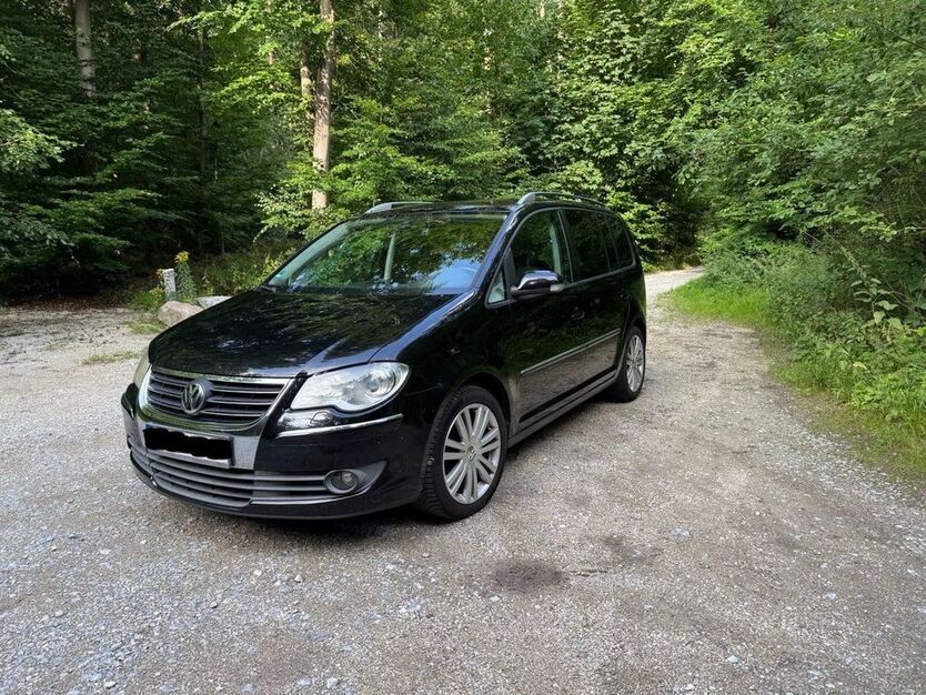 VW Touran 325.000 km 3.600 € Augustdorf 32832