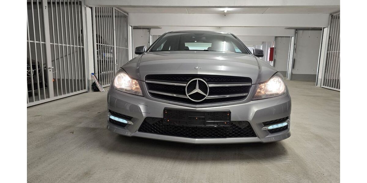 Mercedes-Benz C 250 76.300 km 19.790 &euro; Dortmund 44287
