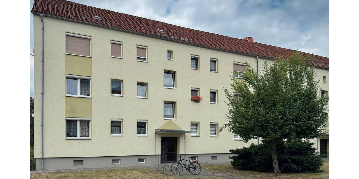 Etagenwohnung Lohsa - 3 Zimmer, 68 m&sup2;, 375&euro; | Angebot:26257149