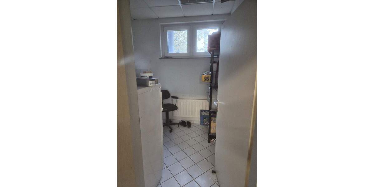 Gewerbeobjekt Reutlingen Hohbuch - 950&euro; | Angebot:24872157