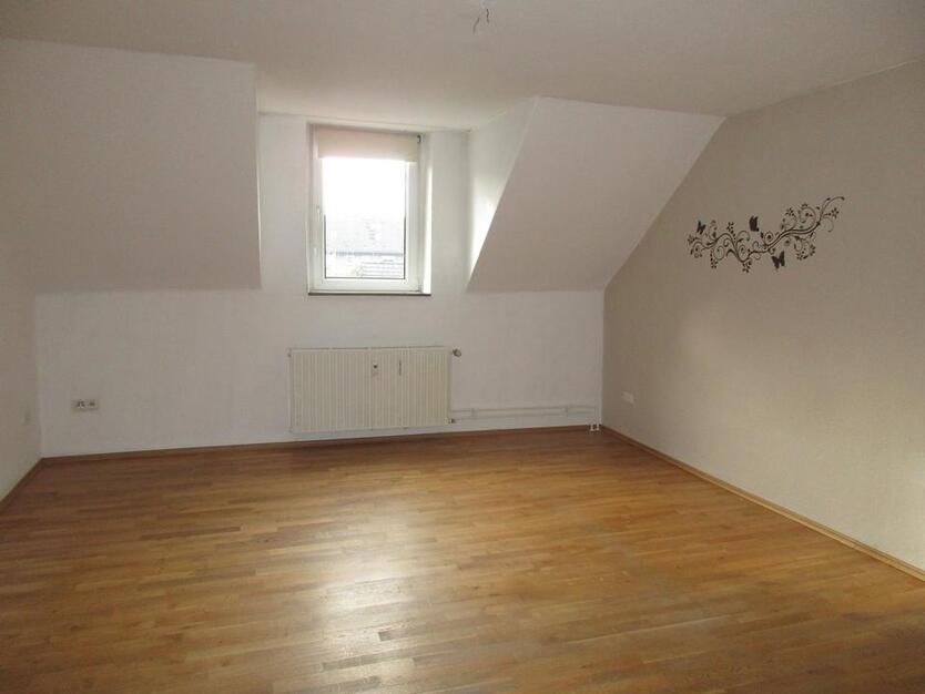 3-Zimmer-Wohnung mit Garage in Duisburg