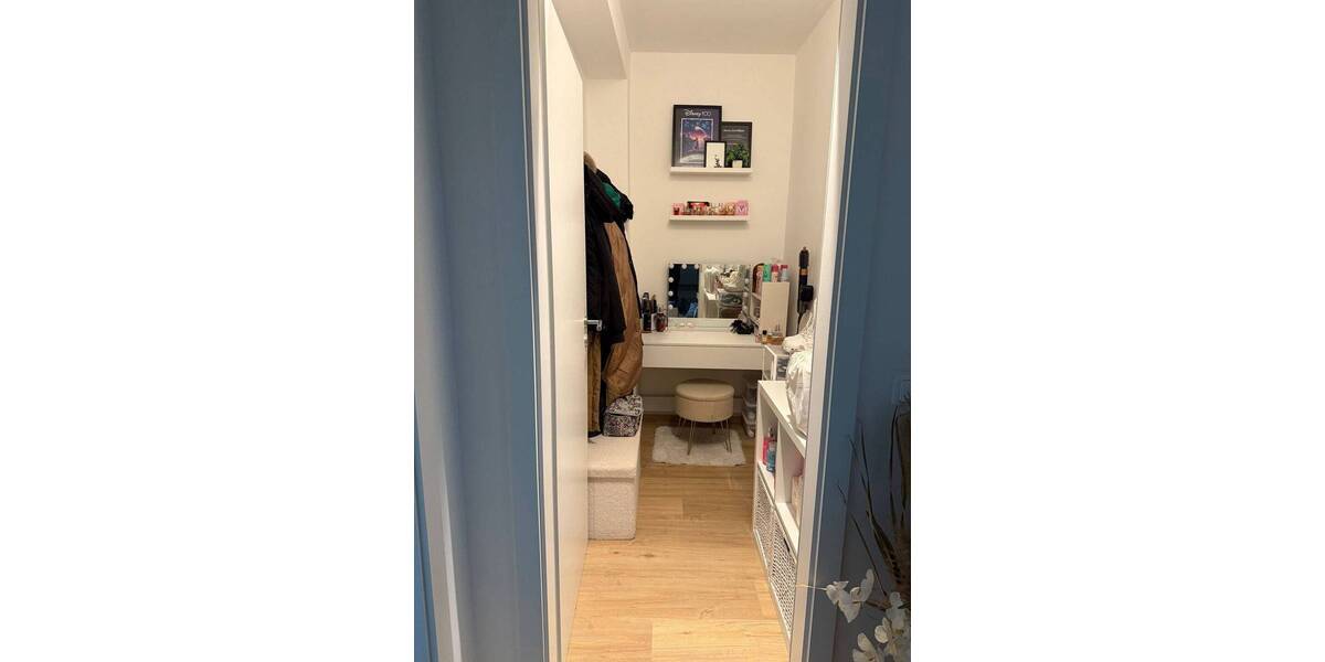 Etagenwohnung Duisburg Duissern - 3 Zimmer, 75 m&sup2;, 675&euro; | Angebot:26257318