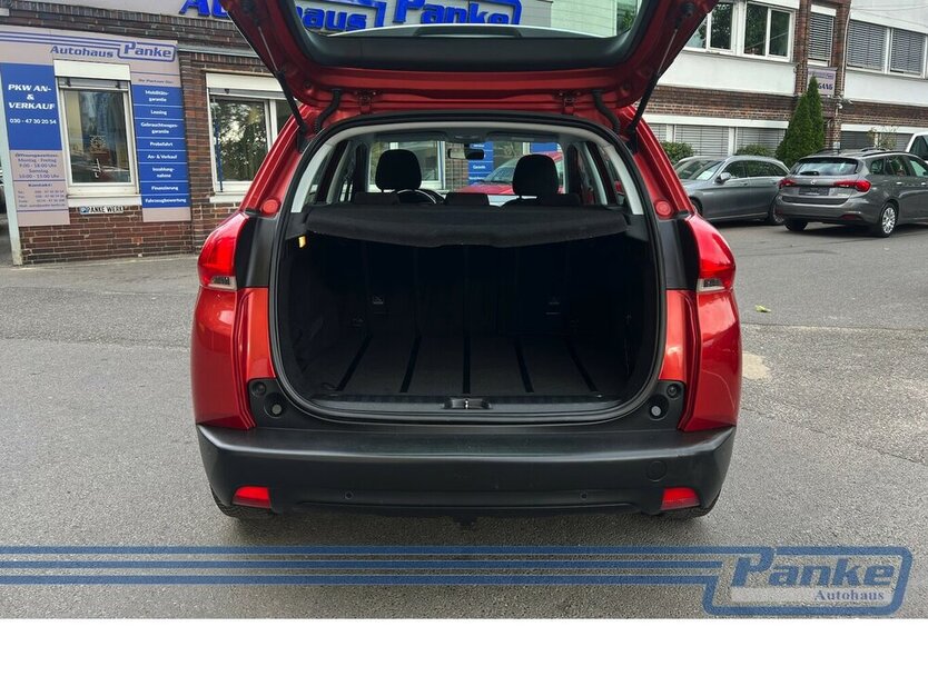 Peugeot 2008 Active*AHK*Navi*Klima*PDC*1-Hand*Chrom* 149.870 km 6.490 € Berlin 13187