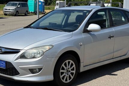 Hyundai i30 140.000 km 3.650 &euro; Tuttlingen 78532